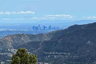 5660 Pine Cone Rd, La Crescenta, CA 91214 - Photo 2