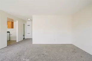 2250 N Fairview St, Burbank, CA 91504 - Photo 6
