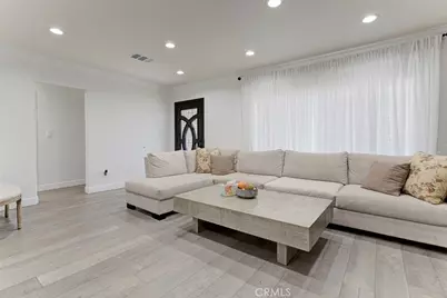 9261 Lev, Arleta, CA 91331 - Photo 4