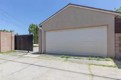 9261 Lev, Arleta, CA 91331 - Photo 22