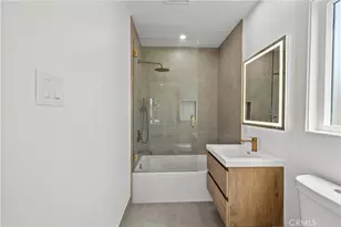 17439 Donmetz, Granada Hills, CA 91344 - Photo 30
