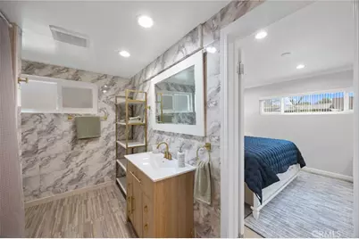7844 Allott, Panorama City, CA 91402 - Photo 32