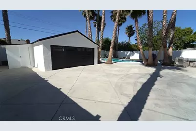 18635 Lanark, Reseda, CA 91335 - Photo 2