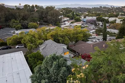 5850 Burwood Ave, Los Angeles, CA 90042 - Photo 48