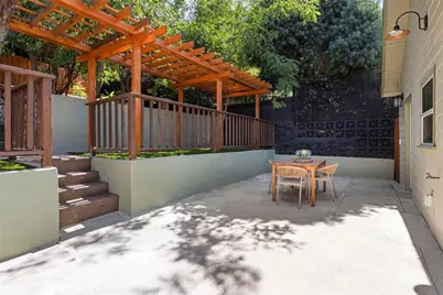 5850 Burwood Ave, Los Angeles, CA 90042 - Photo 28