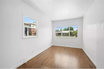 6723 Hazeltine, Van Nuys, CA 91405 - Photo 14
