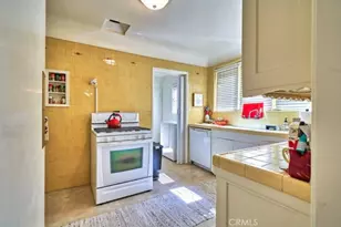 150 N La Peer, Beverly Hills, CA 90211 - Photo 10