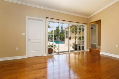 615 S Sparks, Burbank, CA 91506 - Photo 22