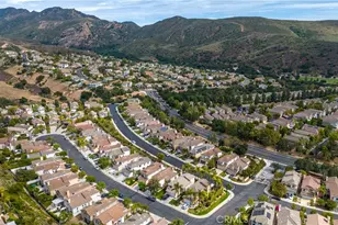 2809 Silk Oak Ave, Thousand Oaks, CA 91362 - Photo 12