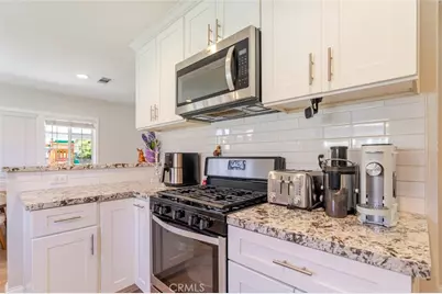13052 Ottoman Street, Arleta, CA 91331 - Photo 12