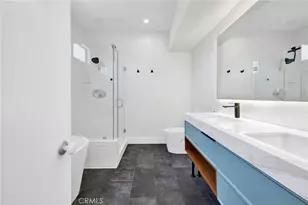 14844 Dickens, Sherman Oaks, CA 91403 - Photo 20
