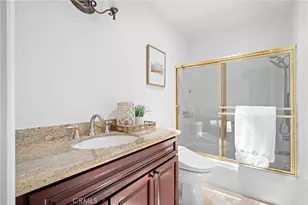 7800 Via Genova, Burbank, CA 91504 - Photo 20