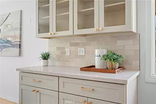 7800 Via Genova, Burbank, CA 91504 - Photo 10