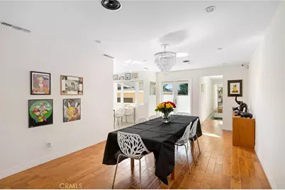 2040 W Kenneth Road, Glendale, CA 91201 - Photo 14