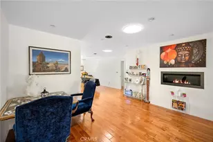 2040 W Kenneth Rd, Glendale, CA 91201 - Photo 14