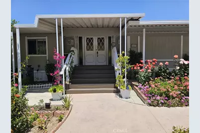 2457 Arapaho Avenue #131, Thousand Oaks, CA 91362 - Photo 2