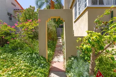 11316 Sunshine Ter, Studio City, CA 91604 - Photo 38