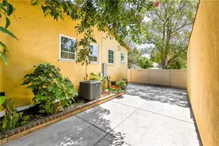 1102 Olmsted Dr, Glendale, CA 91202 - Photo 8