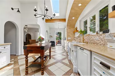 1102 Olmsted Drive, Glendale, CA 91202 - Photo 32