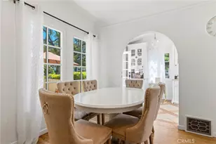 1102 Olmsted Dr, Glendale, CA 91202 - Photo 38