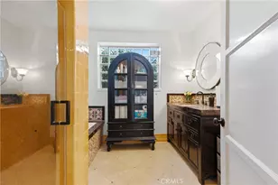 1102 Olmsted Dr, Glendale, CA 91202 - Photo 16