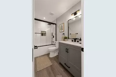 2117 Grant Avenue, Redondo Beach, CA 90278 - Photo 20