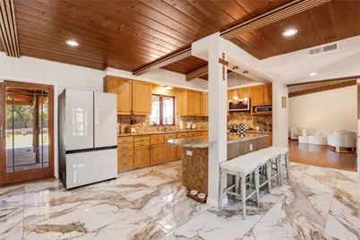 10768 Wheatland, Shadow Hills, CA 91040 - Photo 6