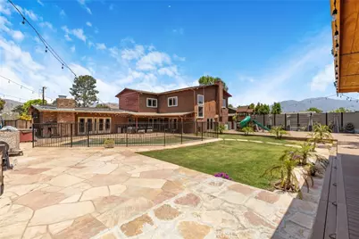 10768 Wheatland, Shadow Hills, CA 91040 - Photo 34