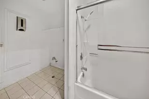 1310 W Park Western Dr, San Pedro, CA 90732 - Photo 16
