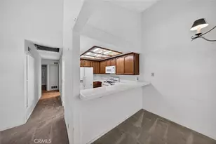 1310 W Park Western Dr, San Pedro, CA 90732 - Photo 10