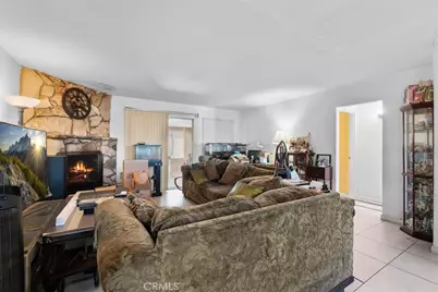 13280 Winfield, Panorama City, CA 91402 - Photo 4