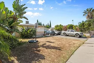 13280 Winfield, Panorama City, CA 91402 - Photo 2