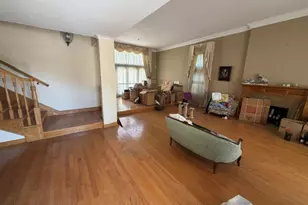 1021 Wolverton, Glendale, CA 91207 - Photo 2