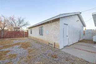 3339 E Ave, Palmdale, CA 93550 - Photo 38