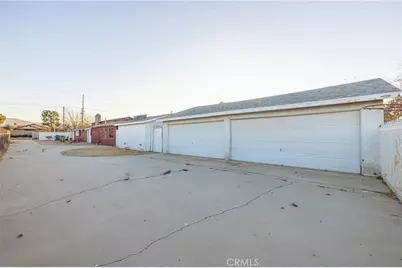 3339 E Avenue, Palmdale, CA 93550 - Photo 42