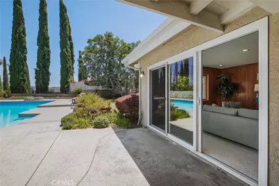 900 Chudleigh Lane, Glendale, CA 91207 - Photo 36
