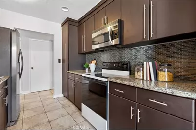 5412 Lindley Avenue #322, Encino, CA 91316 - Photo 16