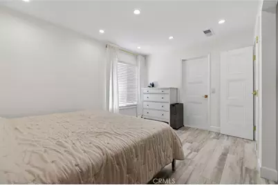 30300 Jasmine Valley, Canyon Country, CA 91387 - Photo 26