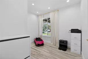 30300 Jasmine Valley, Canyon Country, CA 91387 - Photo 20