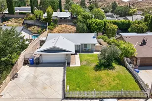 30300 Jasmine Valley, Canyon Country, CA 91387 - Photo 36