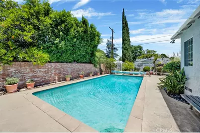 5438 Radford Avenue, Valley Village, CA 91607 - Photo 20