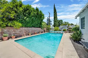 5438 Radford Ave, Valley Village, CA 91607 - Photo 20