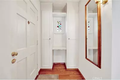 5438 Radford Avenue, Valley Village, CA 91607 - Photo 4