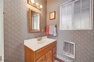 5438 Radford Ave, Valley Village, CA 91607 - Photo 16