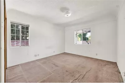 5438 Radford Avenue, Valley Village, CA 91607 - Photo 12