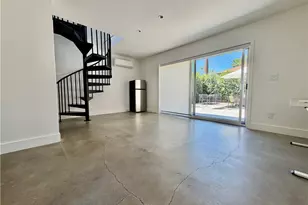 2536 Mayfield #1/2, Montrose, CA 91020 - Photo 2