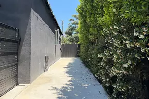 2536 Mayfield #1/2, Montrose, CA 91020 - Photo 12
