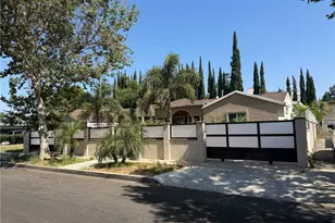 13417 Friar, Valley Glen, CA 91401 - Photo 2