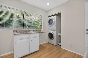 1350 E Tujunga, Burbank, CA 91501 - Photo 50