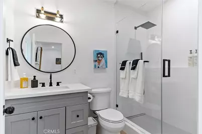2925 W Oak, Burbank, CA 91505 - Photo 24